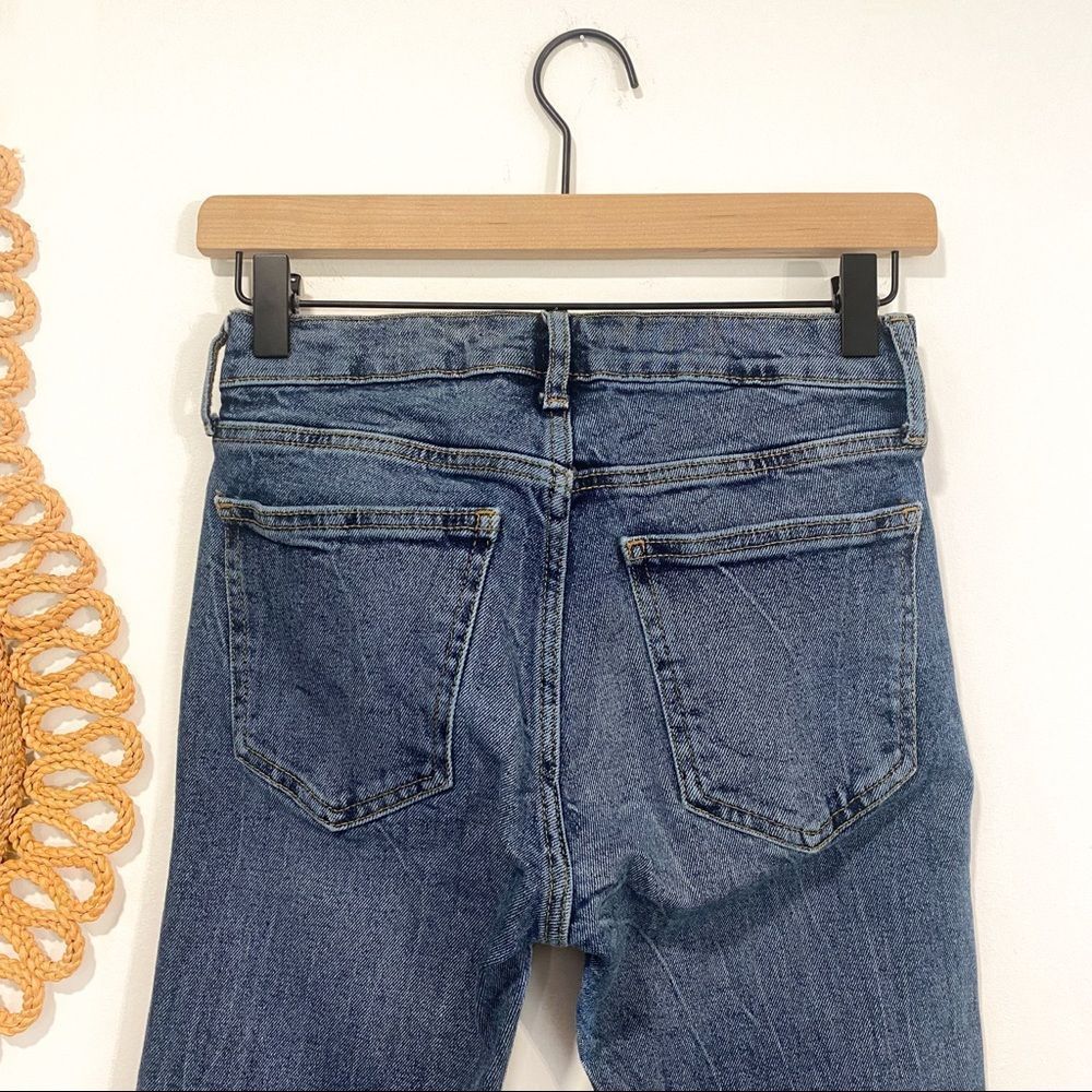 Y2K Gap Slim Straight Vintage Classic Mom Jeans Mid rise medium acid wash - Picture 8 of 10